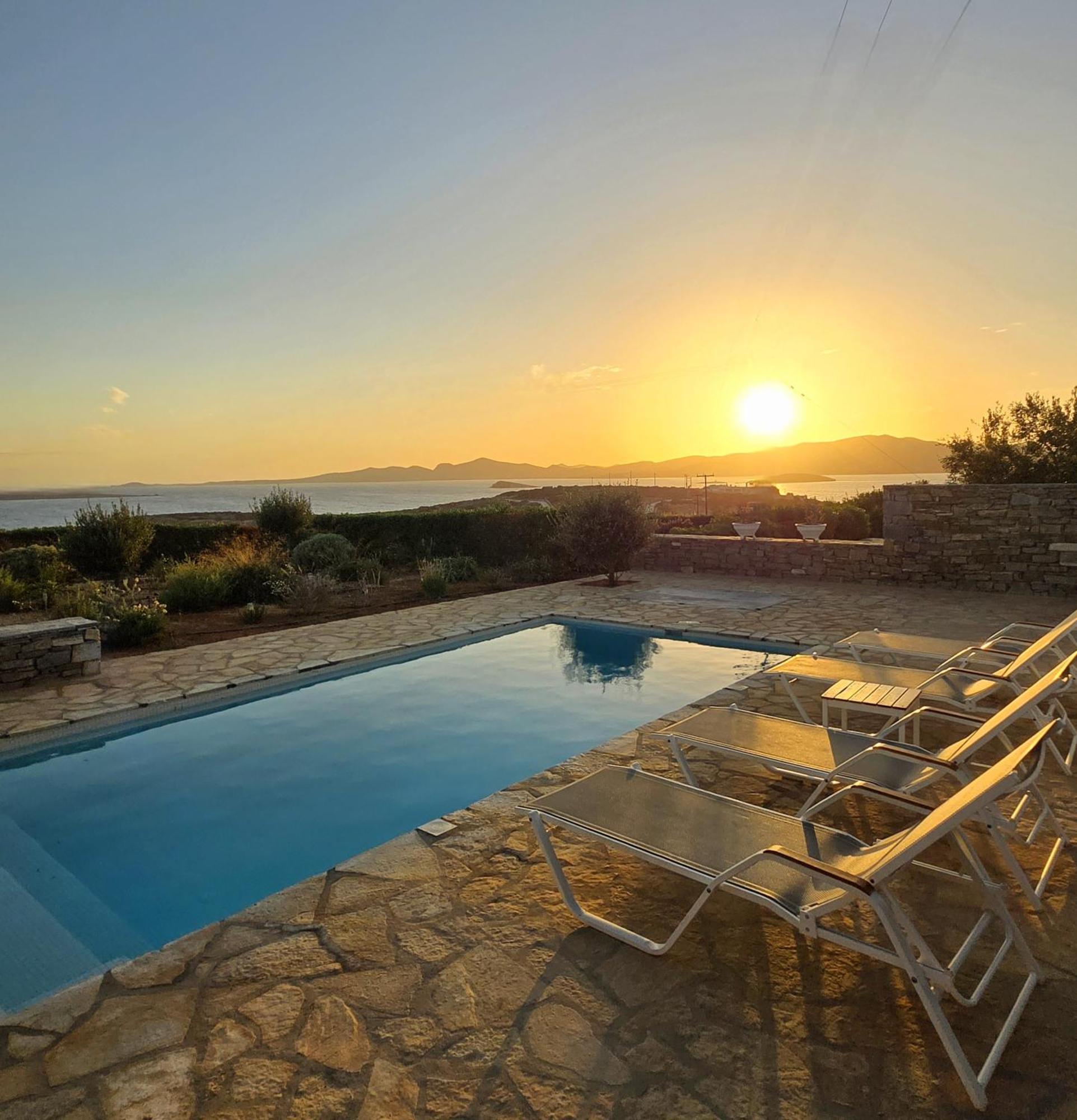 Paros Afrodite Luxury Villas Alikí Exterior foto